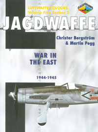 Jagdwaffe Vol 5,Section 2 War in the East 1944-1945 (Luftwaffe Colours) Издательство: Classic Publications, 2005 г Мягкая обложка, 96 стр ISBN 1903223466 инфо 13517h.